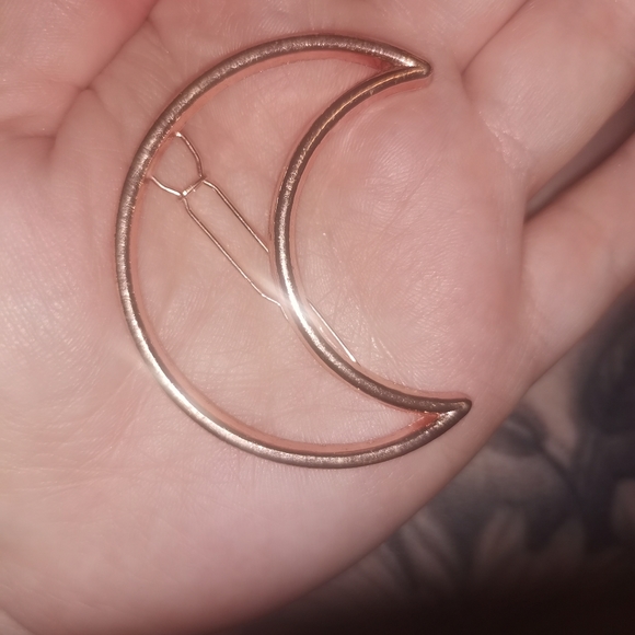 ‼️2/$15 Rose gold Half moon hair pin - Picture 2 of 2